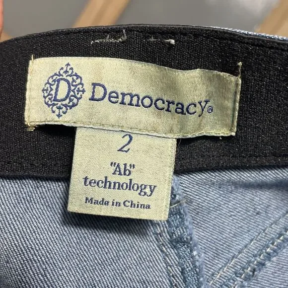 Democracy Ab Technology Skinny Jeans Women's Size 2 Dark Wash Raw Hem Ankle - Picture 8 of 9